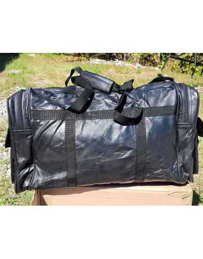 LW26 - Large Duffel Bag
