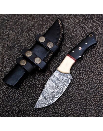 TJ002 - Horn Wood Handle Damascus Knife
